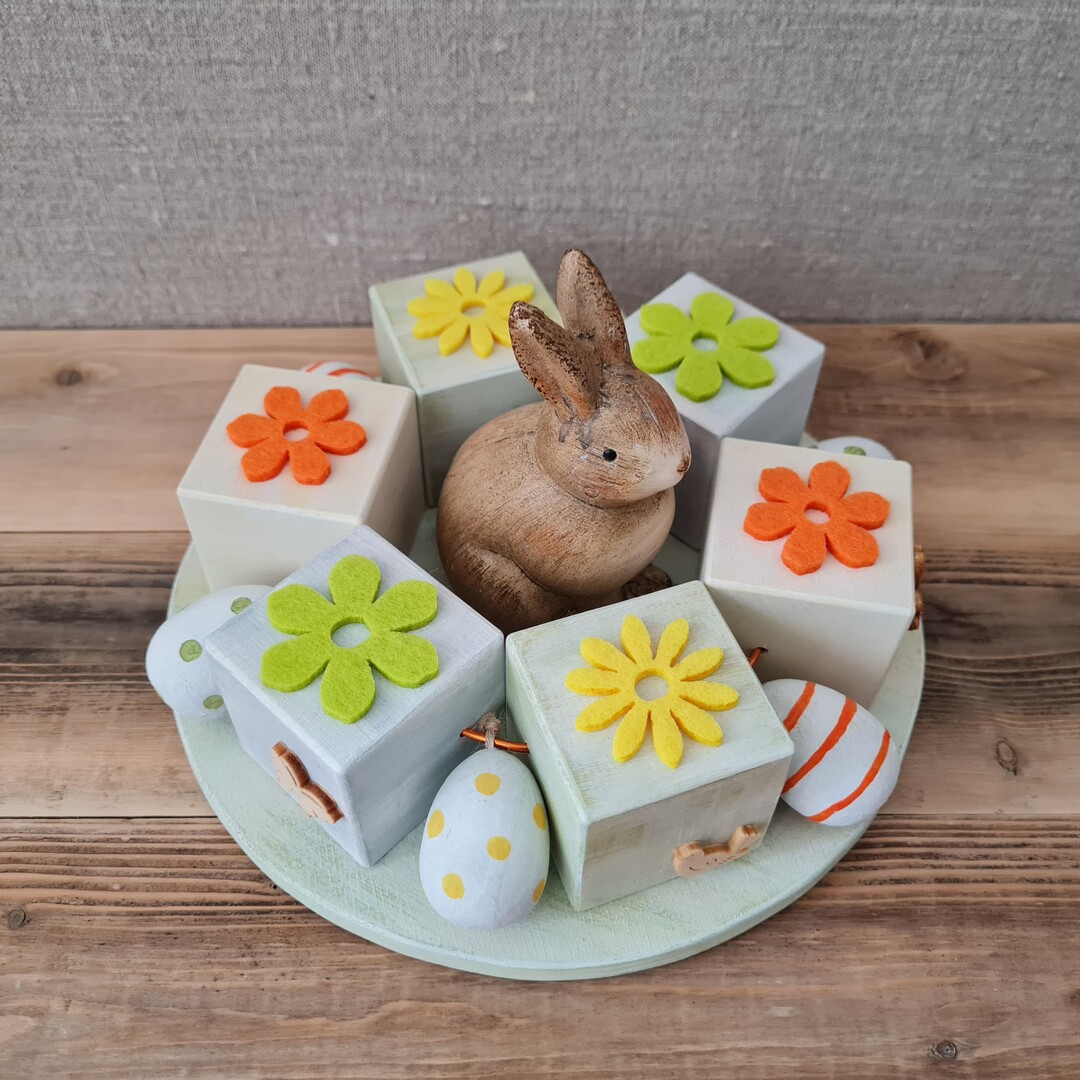 Holzwürfel Osterkranz